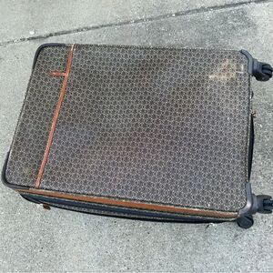HARTMANN WINGS BELTING MOBILE TRAVELER EXPANDABLE SPINNER 25” Suitcase $1095